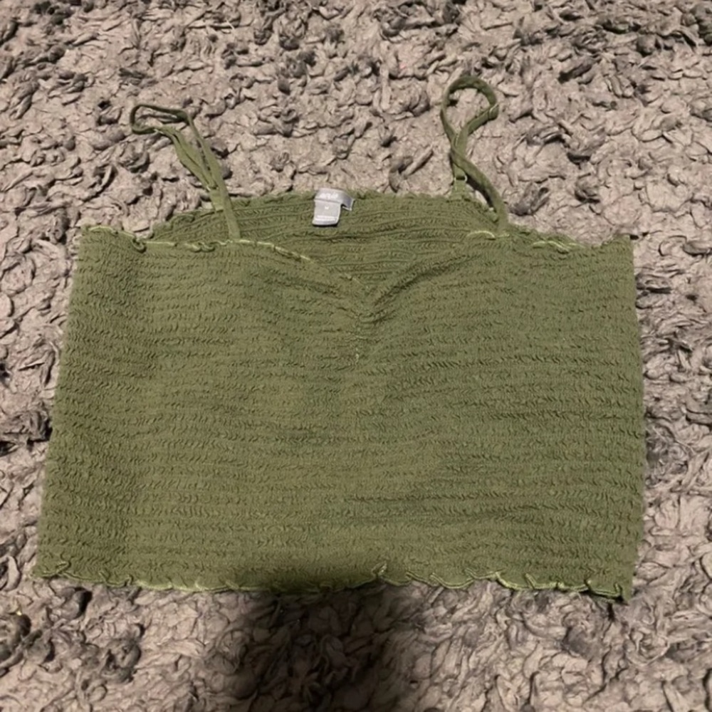 aerie tank
